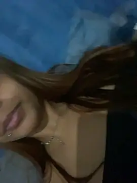 Snapshot of Ariell_hot chatting on 03/25/26, 11:31 Ariell hot online show from 03/25/26, 11:31