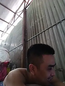 Snapshot of Tinh_love chatting on 07/08/26, 05:19 Tinh love online show from 07/08/26, 05:19