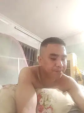 Snapshot of Tinh_love chatting on 05/06/26, 11:36 Tinh love online show from 05/06/26, 11:36
