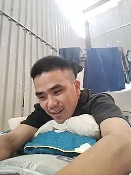 Snapshot of Tinh_love chatting on 07/05/26, 02:27 Tinh love online show from 07/05/26, 02:27