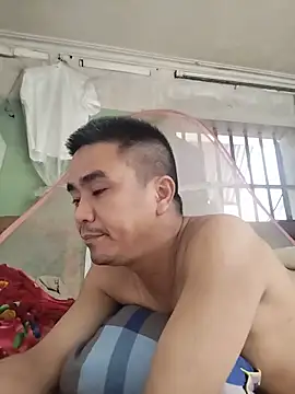 Snapshot of Tinh_love chatting on 05/17/26, 12:21 Tinh love online show from 05/17/26, 12:21