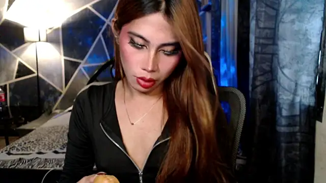 demeterfoxx online show from 04/12/26, 02:15