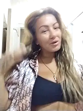 Exotic ParisX online show from 04/15/26, 06:52