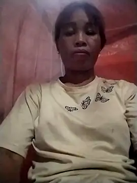 Snapshot of Ely-cute2k chatting on 05/04/26, 01:14 Ely-cute2k online show from 05/04/26, 01:14