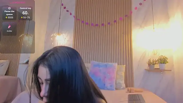 Snapshot of alisson_foxxy chatting on 07/15/26, 11:28 alisson foxxy online show from 07/15/26, 11:28