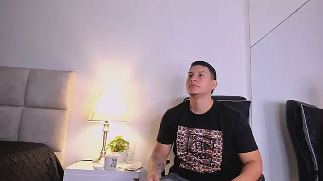 Chriss Diamond online show from 07/09/26, 08:41