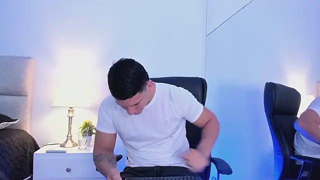 Chriss Diamond online show from 06/01/26, 08:52