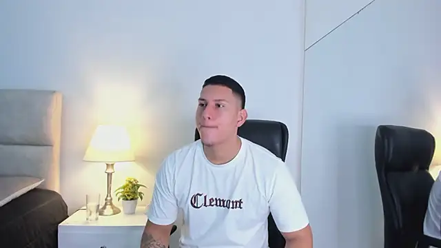 Chriss Diamond online show from 06/06/26, 08:36
