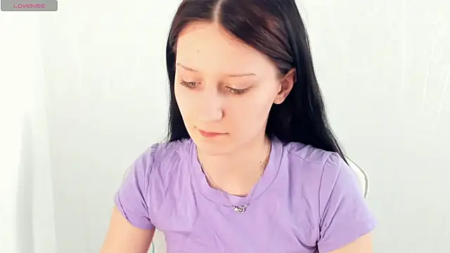 Snapshot of Addelin_tarro chatting on 04/08/26, 11:12 Addelin tarro online show from 04/08/26, 11:12