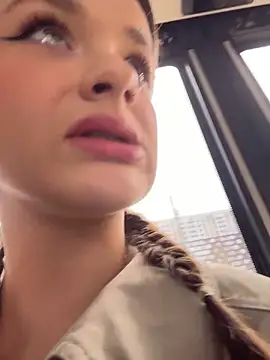 your babymila online show from 04/15/26, 11:16