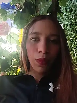 ValerieWoodsl online show from 07/13/26, 05:01