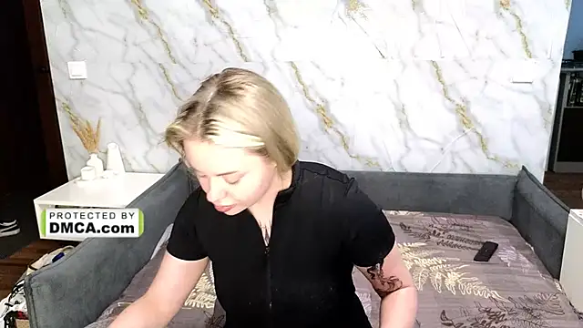 StasyLucke online show from 04/15/26, 04:07