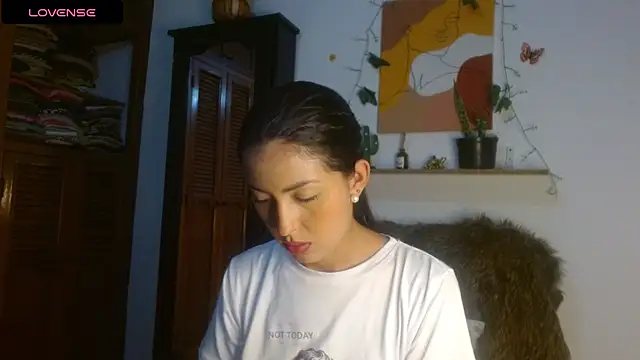 ivanna dl online show from 05/26/26, 01:04