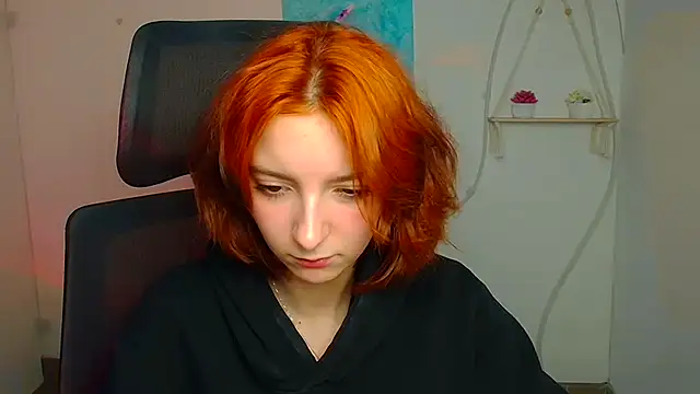 Butterfly Milly online show from 03/31/26, 12:18