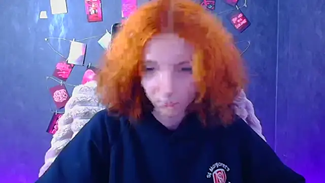 Snapshot of Butterfly_Milly chatting on 07/09/26, 06:25 Butterfly Milly online show from 07/09/26, 06:25