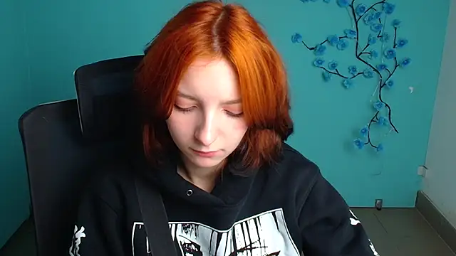 Butterfly Milly online show from 05/13/26, 11:28
