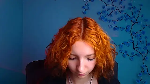 Snapshot of Butterfly_Milly chatting on 07/05/26, 12:01 Butterfly Milly online show from 07/05/26, 12:01