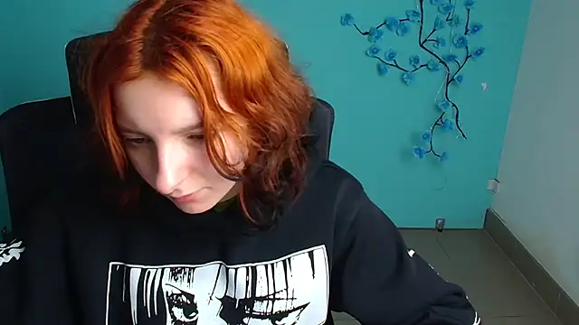 Butterfly Milly online show from 05/15/26, 11:41