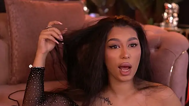 CherrieTeen online show from 04/04/26, 06:03