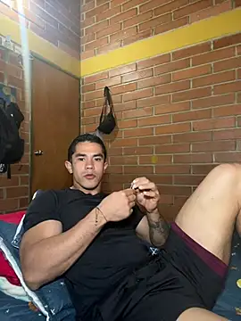 Noe Blake online show from 04/16/26, 03:07