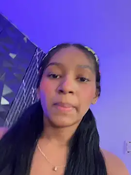 Snapshot of Angelicamayson chatting on 06/11/26, 11:29 Angelicamayson online show from 06/11/26, 11:29