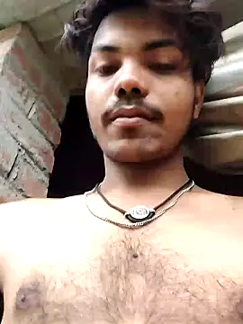 Snapshot of luck00y chatting on 04/25/26, 01:08 luck00y online show from 04/25/26, 01:08