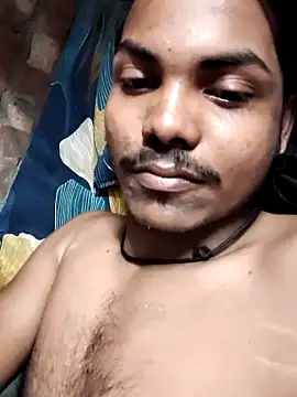 Snapshot of luck00y chatting on 06/18/26, 02:33 luck00y online show from 06/18/26, 02:33