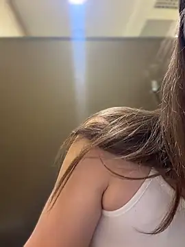 AnitaFly online show from 07/15/26, 10:00