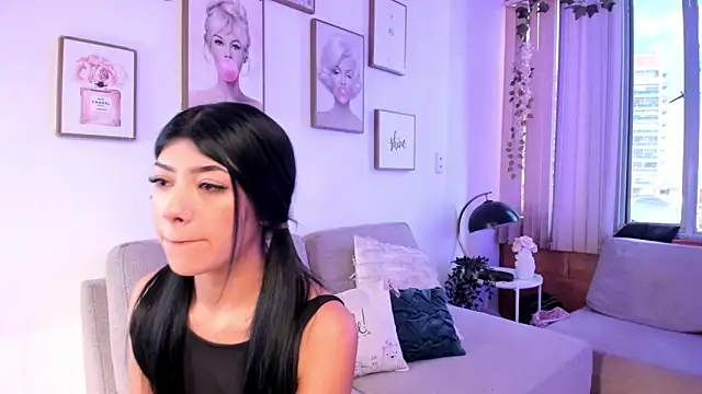 emilydolly  online show from 05/23/26, 02:49