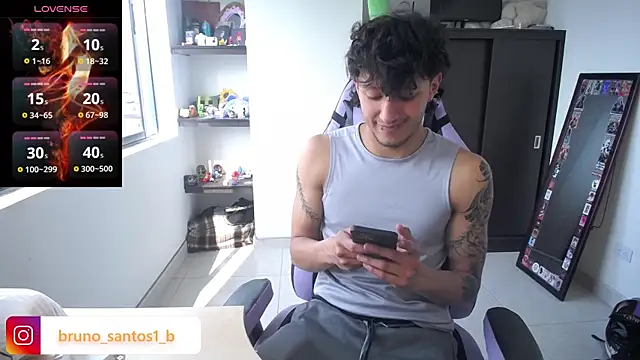 Snapshot of Bruno_santos1 chatting on 04/23/26, 01:35 Bruno santos1 online show from 04/23/26, 01:35