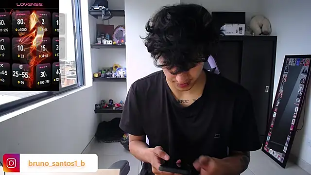 Snapshot of Bruno_santos1 chatting on 05/11/26, 12:39 Bruno santos1 online show from 05/11/26, 12:39