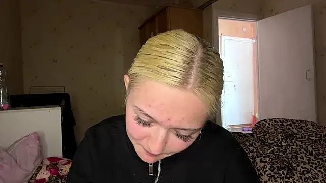 Sophia Blonde online show from 05/04/26, 03:59