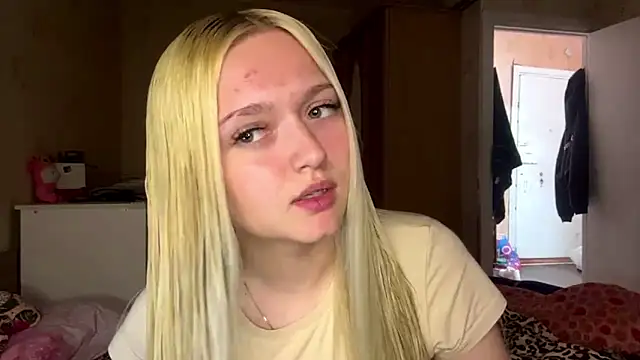 Sophia Blonde online show from 05/12/26, 04:24