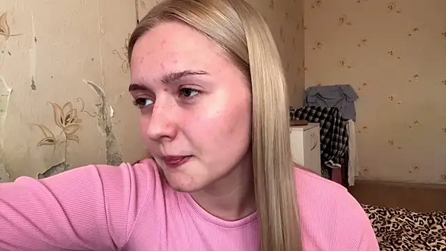 Sophia Blonde online show from 04/16/26, 02:18