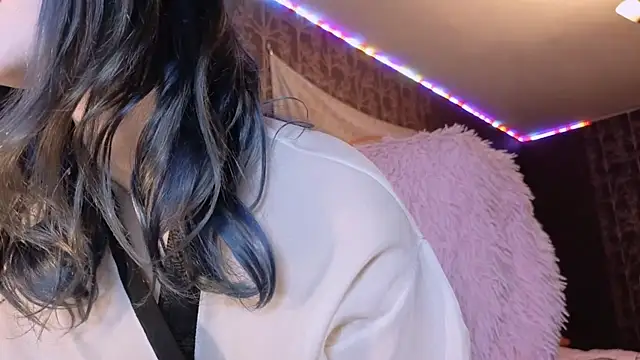 baby onface online show from 07/11/26, 07:36