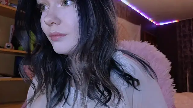 baby onface online show from 06/15/26, 06:29