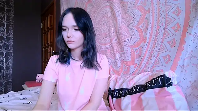 baby onface online show from 04/20/26, 08:17