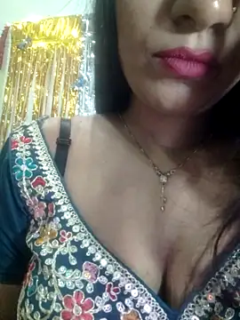 Snapshot of khushi_ji00 chatting on 06/12/26, 07:00 khushi ji00 online show from 06/12/26, 07:00
