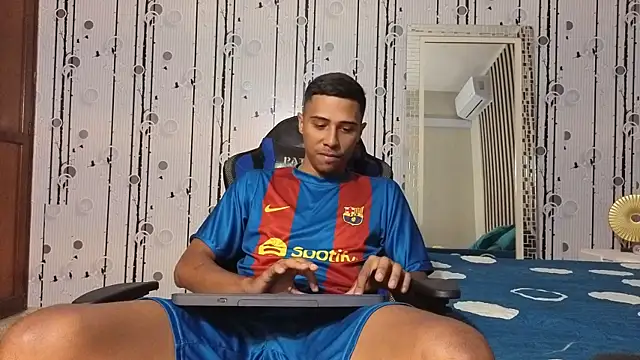 Charlies Fox online show from 04/14/26, 07:30