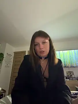 Snapshot of oce_xxx chatting on 04/19/26, 06:54 oce xxx online show from 04/19/26, 06:54