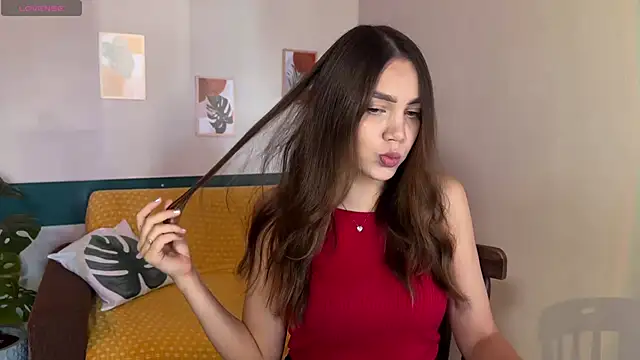 NebulaaHaven online show from 04/15/26, 06:34