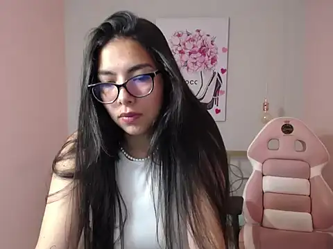 Snapshot of Selena_G_x chatting on 03/27/26, 08:54 Selena G x online show from 03/27/26, 08:54