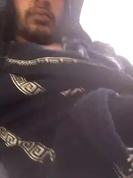 QueueedActivist online show from 04/15/26, 06:12