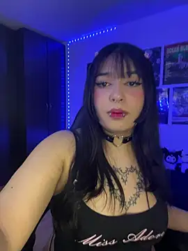 Snapshot of Hinataaa_ chatting on 06/02/26, 03:39 Hinataaa online show from 06/02/26, 03:39