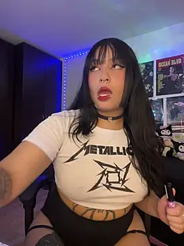 Hinataaa  online show from 04/07/26, 04:47