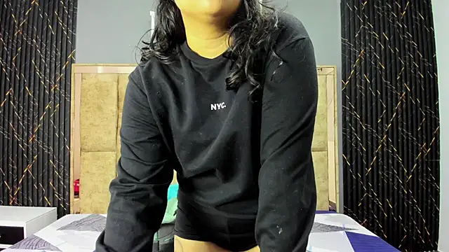 natasha adam21 online show from 07/04/26, 01:34