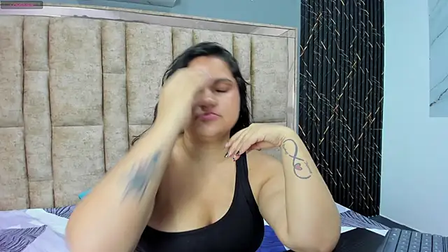 natasha adam21 online show from 07/01/26, 01:17