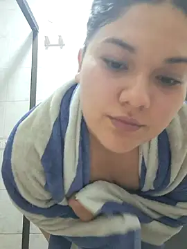 madison abril online show from 04/13/26, 03:43