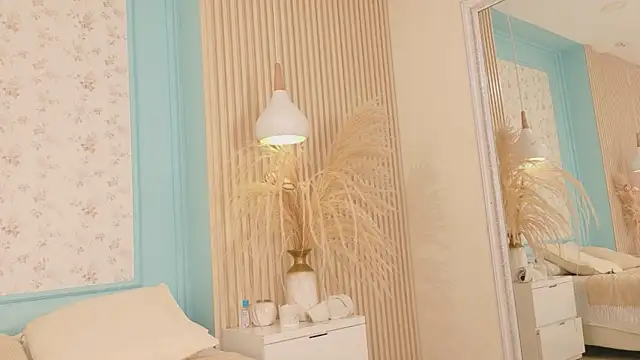 Snapshot of SarayCortez chatting on 04/05/26, 08:15 SarayCortez online show from 04/05/26, 08:15