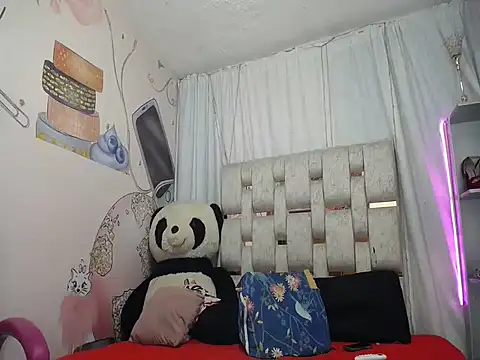 SELF DESTRUCCIONN online show from 04/04/26, 12:12